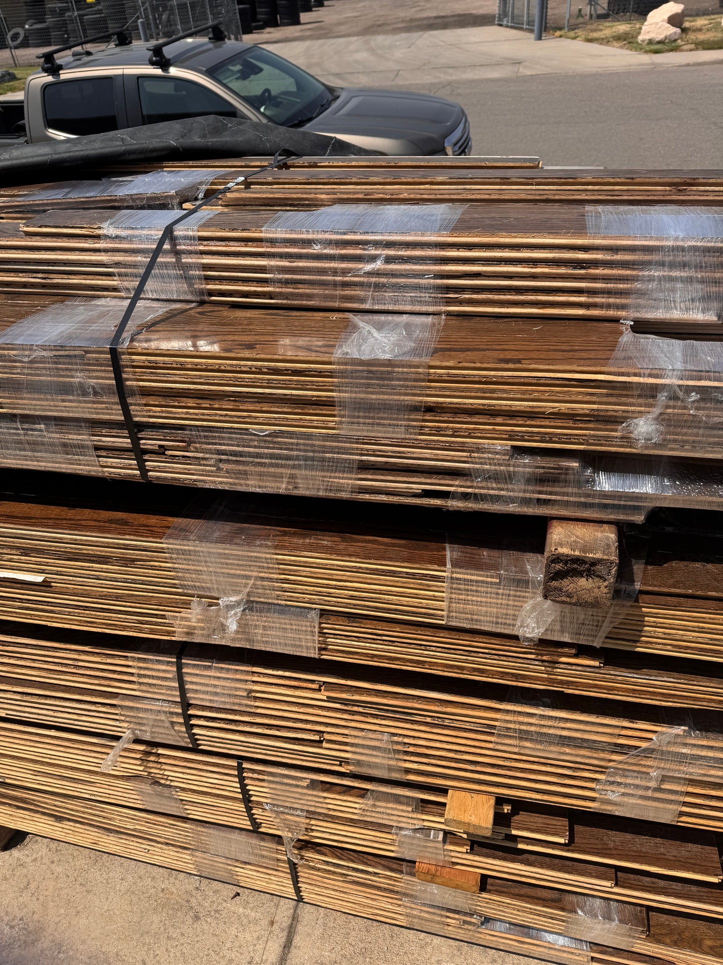 Oak Reclaimed Flooring, 3.25in, 1050 sqft