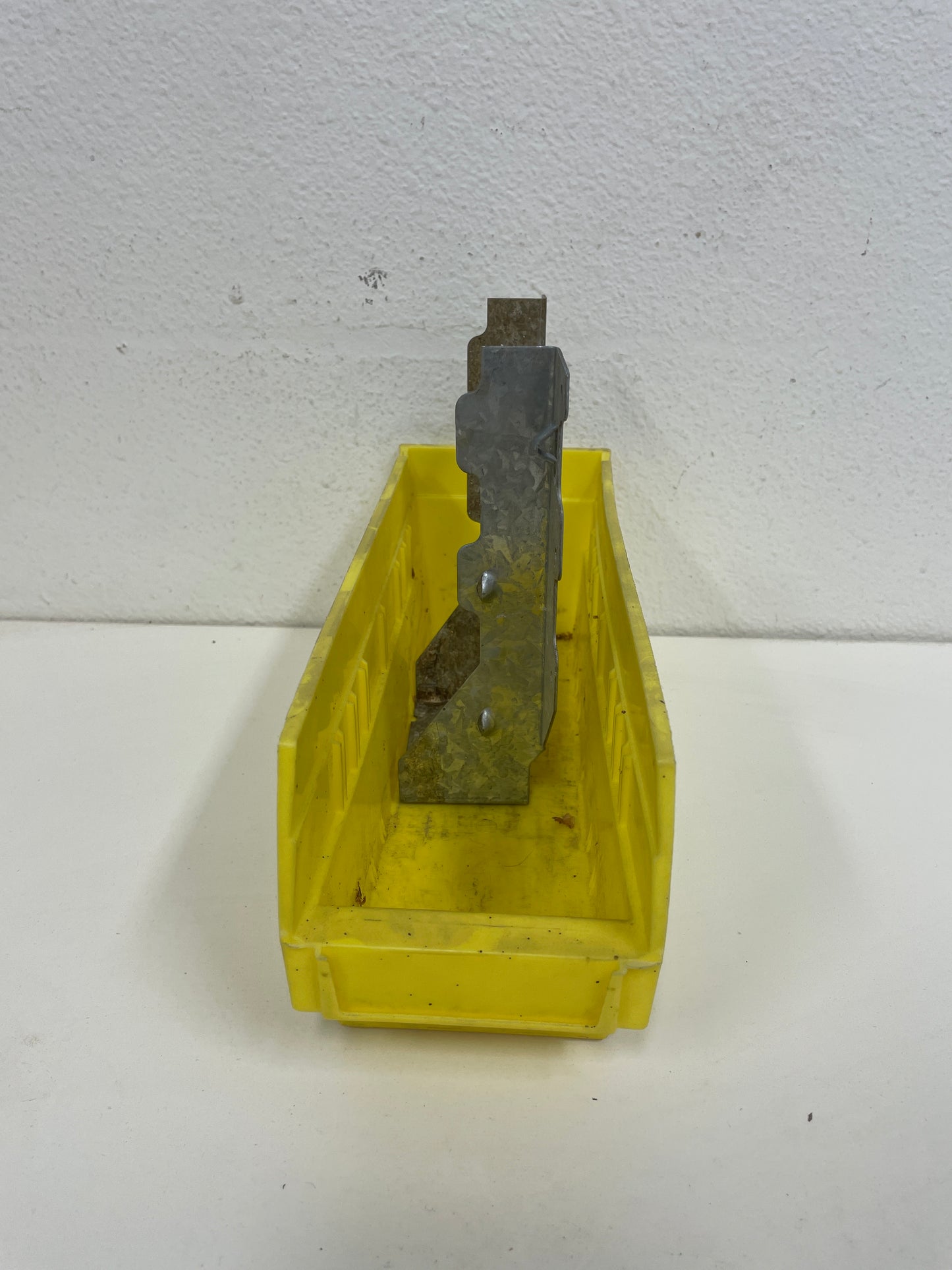 Simpson Strong-Tie LUS28-2 Double Joist Hanger