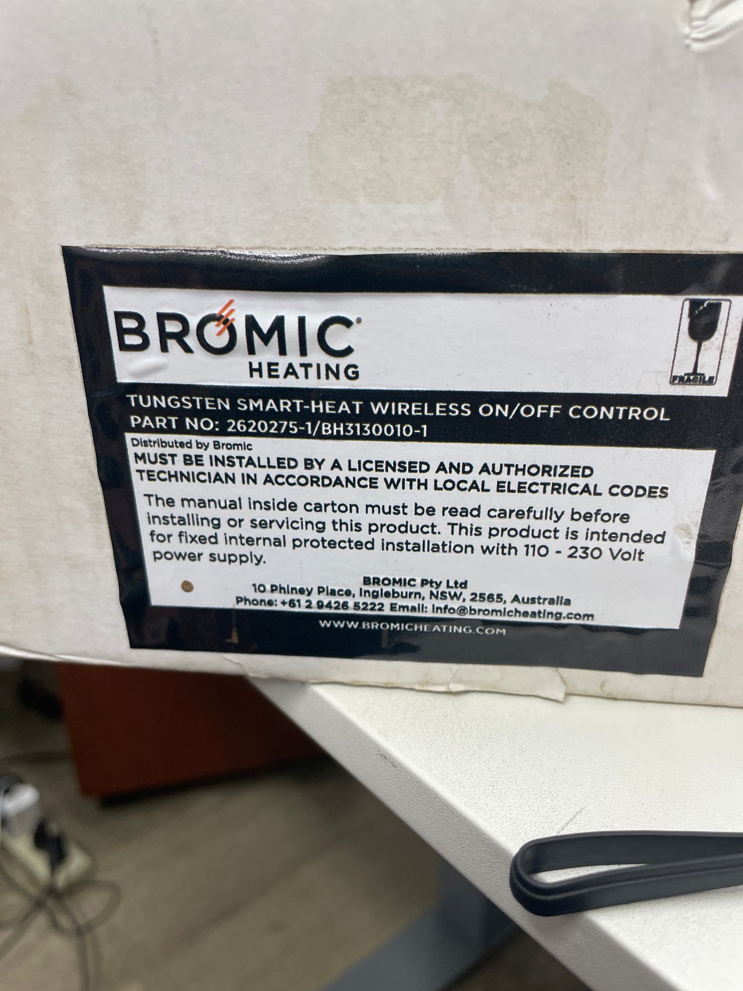 Bromic Heating Tungsten Smart-Heat Wireless On/Off Control