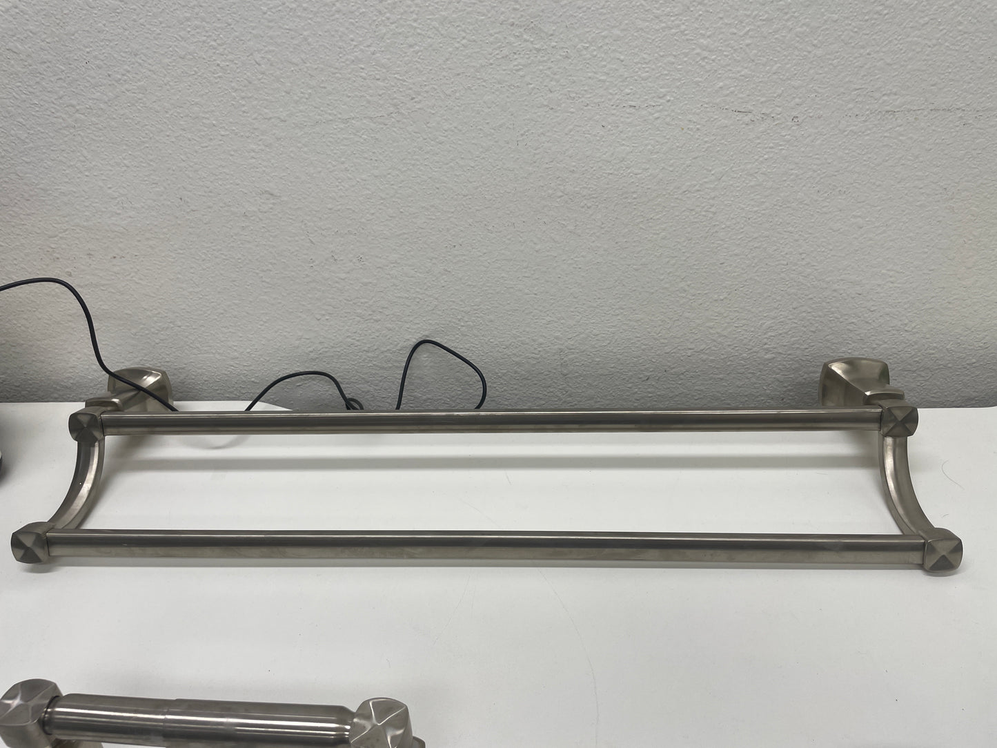 Reclaimed 24in Brushed Nickel Double Towel Bar