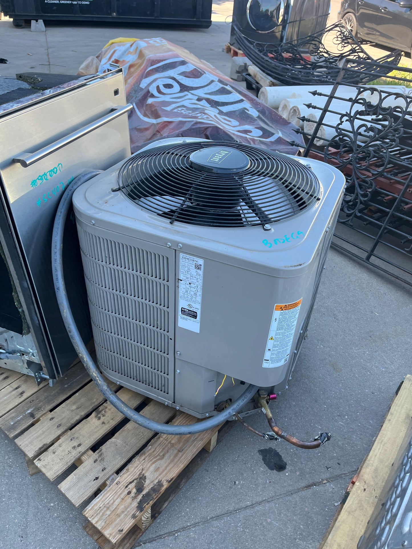 1.5 Ton Reclaimed Bryant Condensing Unit, R410A