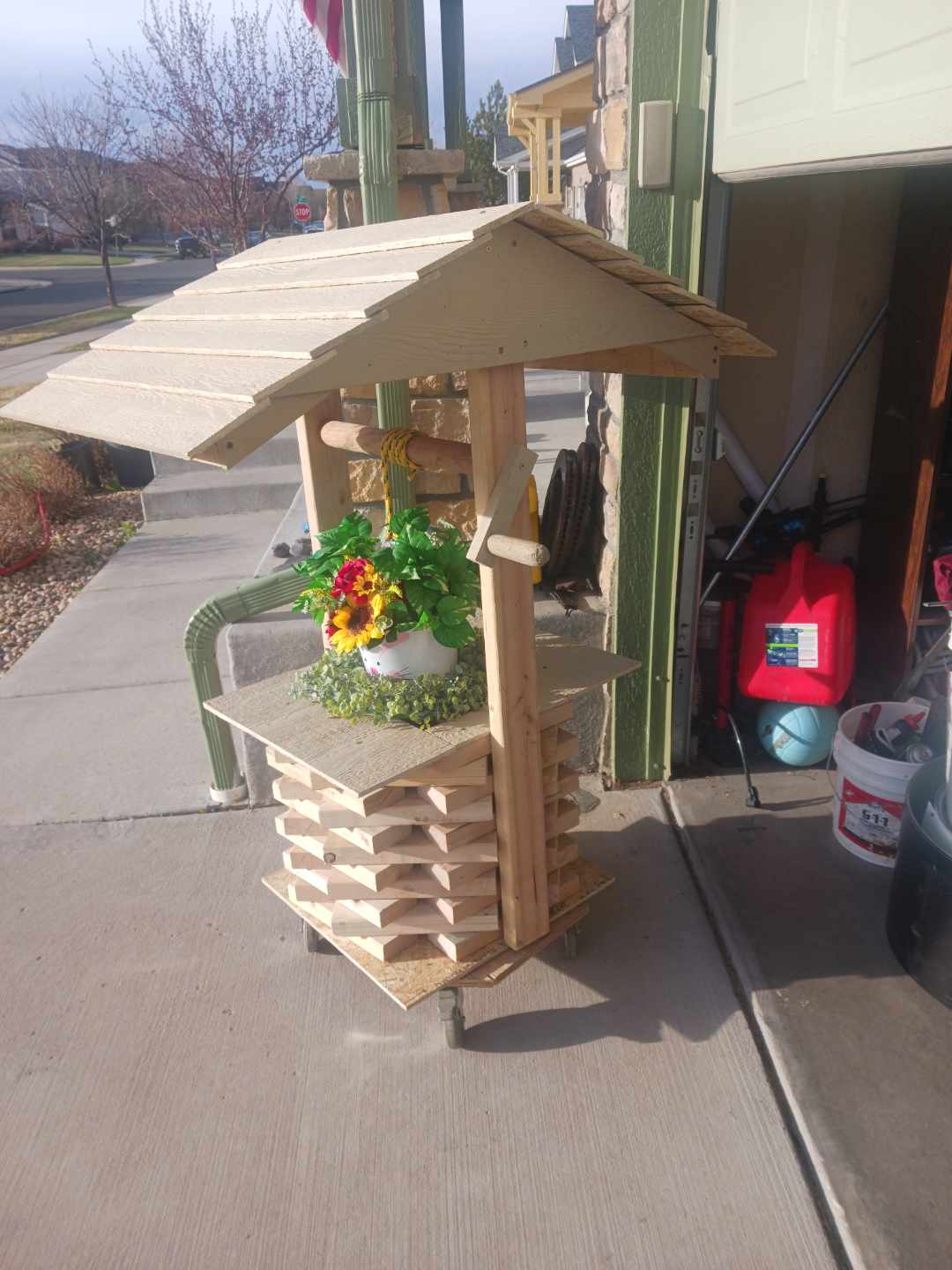 Handmade Wishing Well Planter made from Reclaimed Wood – Paintable Garden Decor