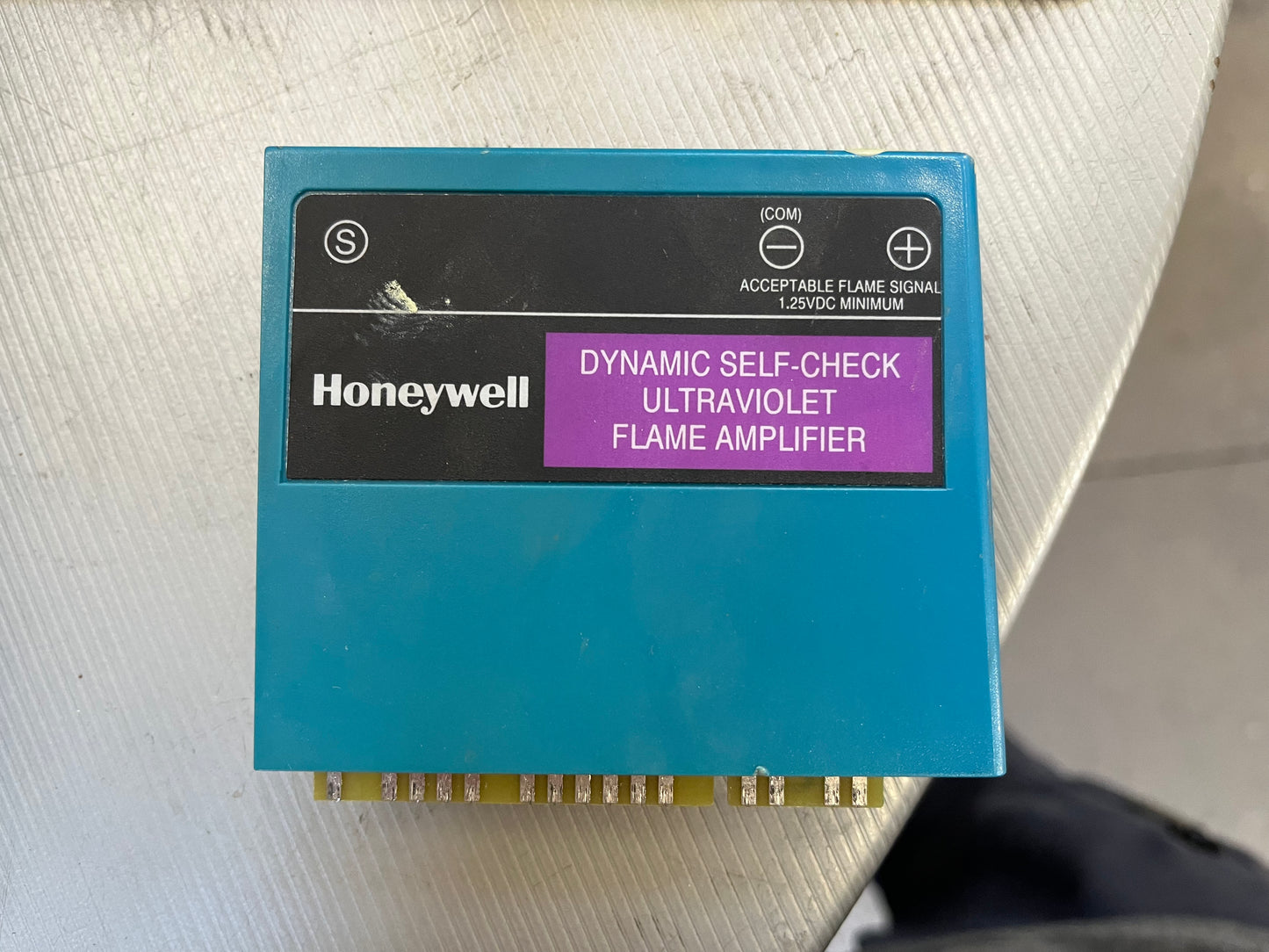 Honeywell Burner Control Unit + Amplifier + Spark Generator [813.06]