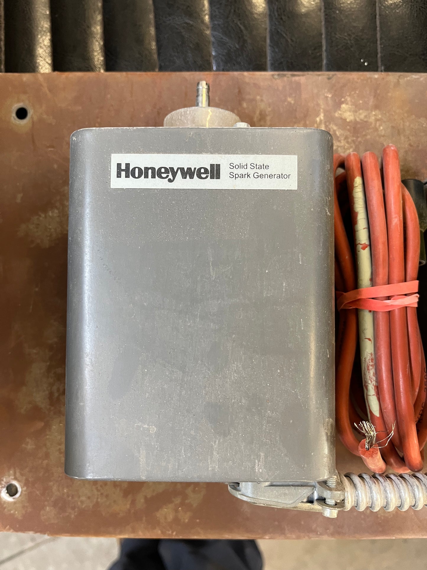 Honeywell Burner Control Unit + Amplifier + Spark Generator [813.06]