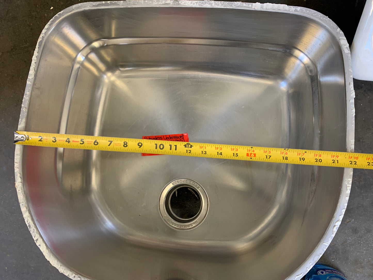 Stainless Undermount Kitchen Sink [SK005]