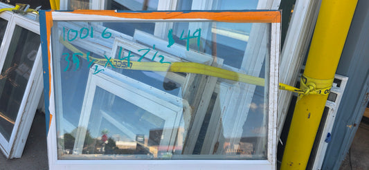 Double-Paned Window 35 1/2" x 47 1/2" [1001.06]