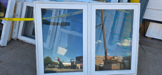 Double-Paned Window 30" x 30" [1001.08]