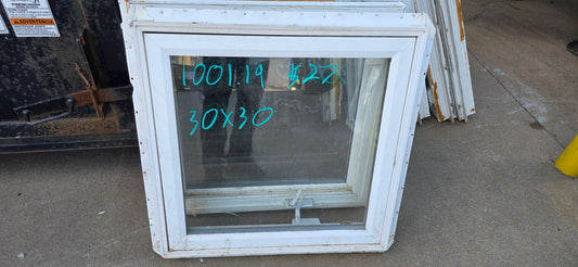 Double-Paned Window 30" x 30" [1001.19]