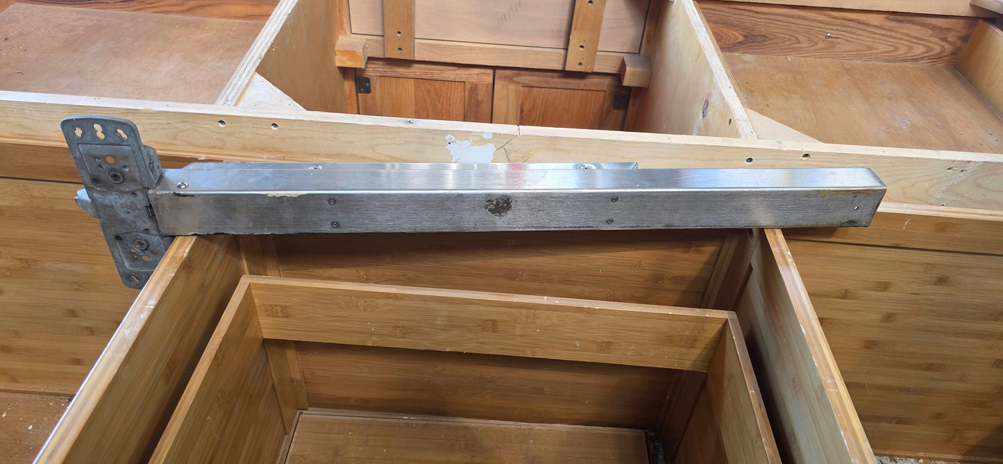 Commercial Door Push Bar Exit Device [#129.04]