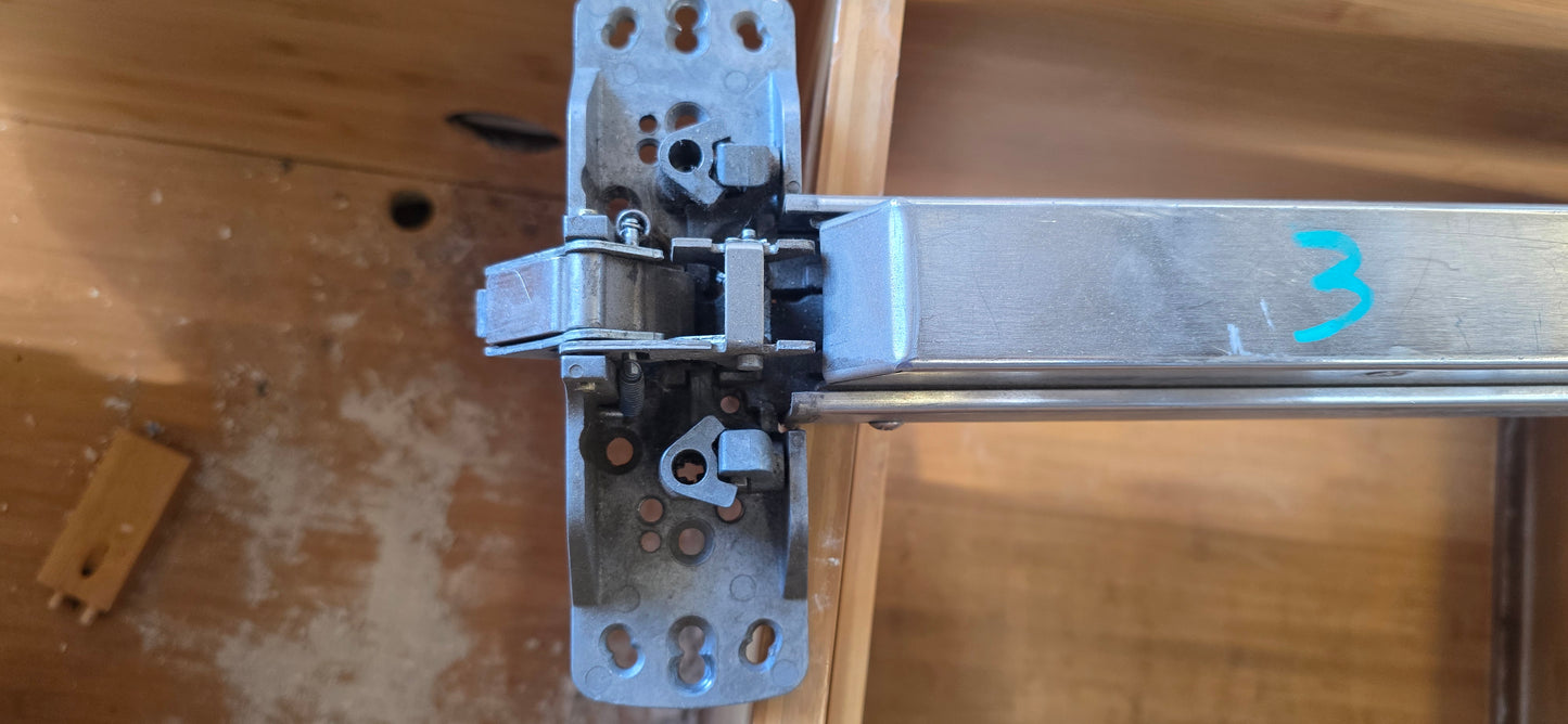 Commercial Door Push Bar Exit Device [#129.04]