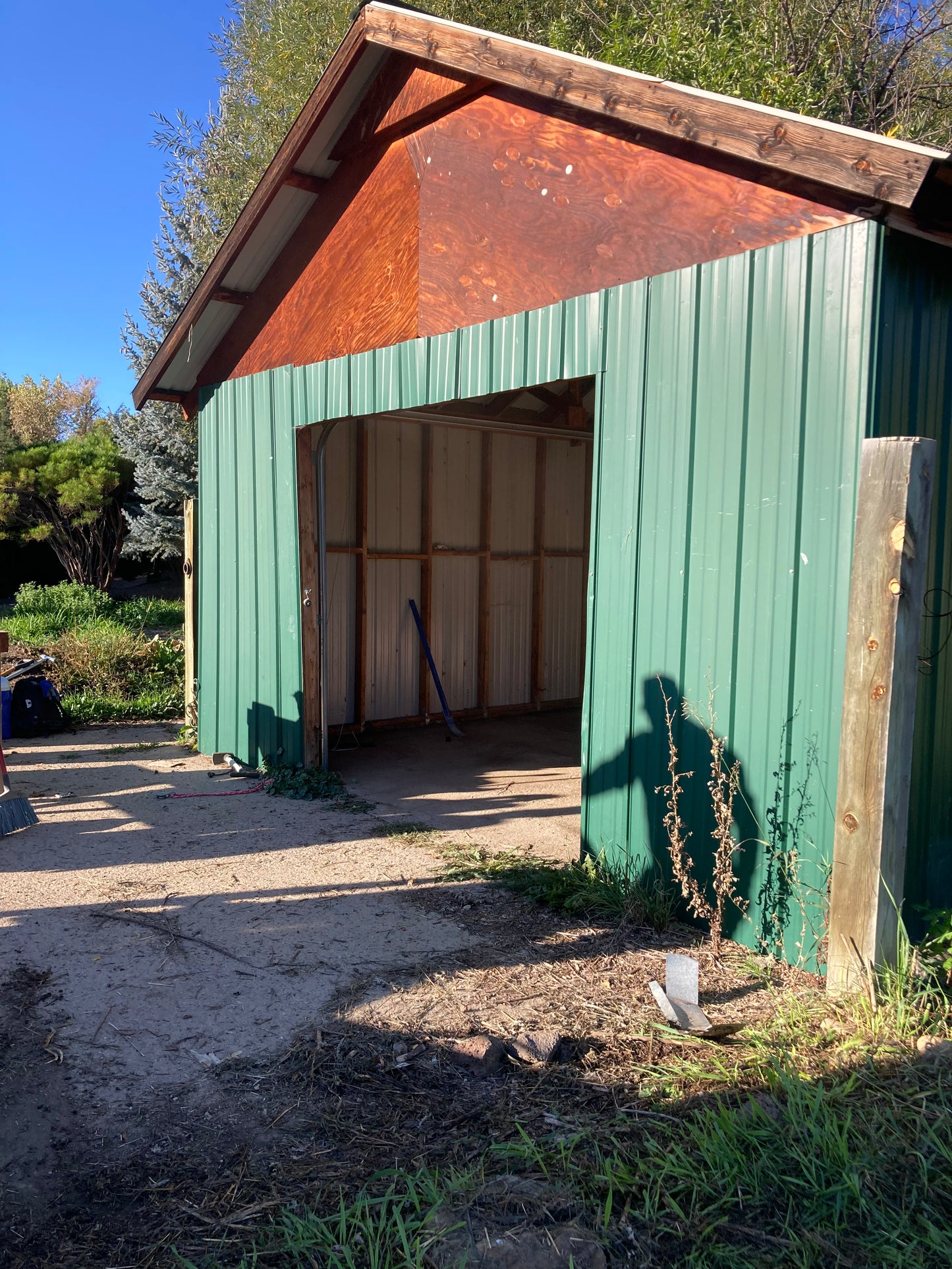Salvaged Metal Shed Panels – Approx. 360 sq ft [1002.80]