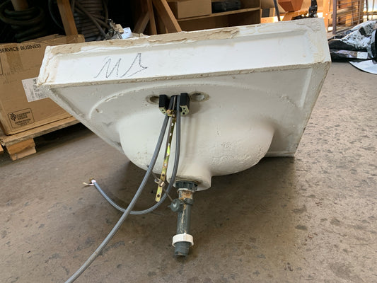 Off-White Bathroom Sink with Backsplash & Chrome Faucet [621.05]