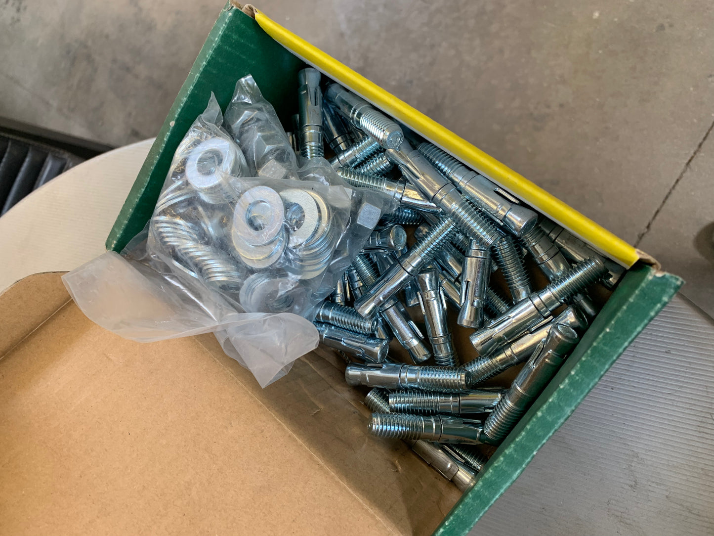 1/2'' x 2-3/4'' Wedge Anchor (50x Available - $1/each) [1002.59]