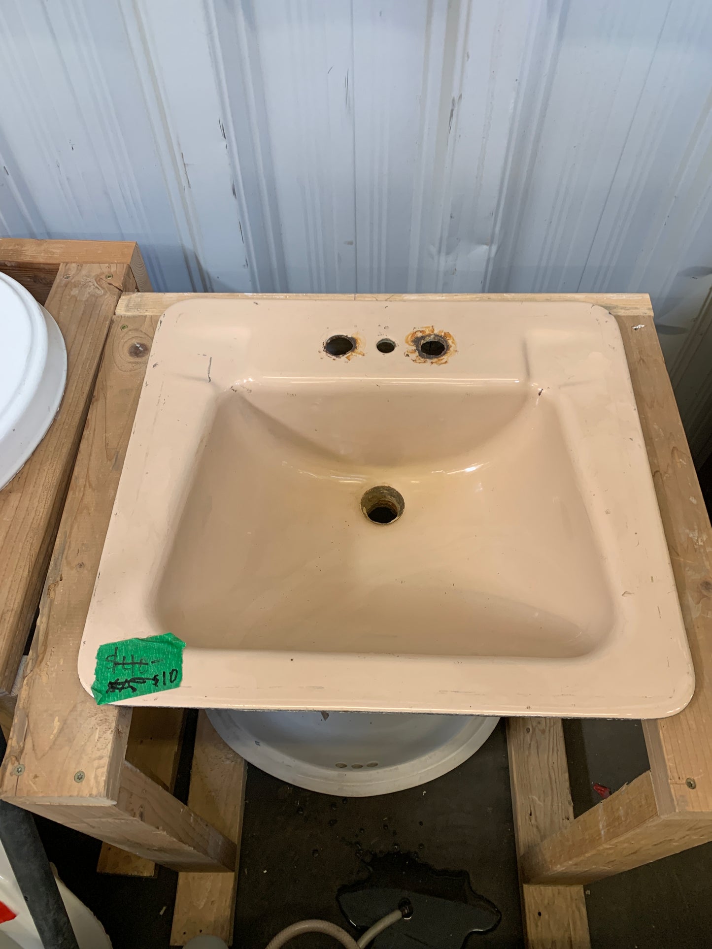 Vintage Crane Cast Iron Tan Porcelain Drop-In Bathroom Sink [902.06]