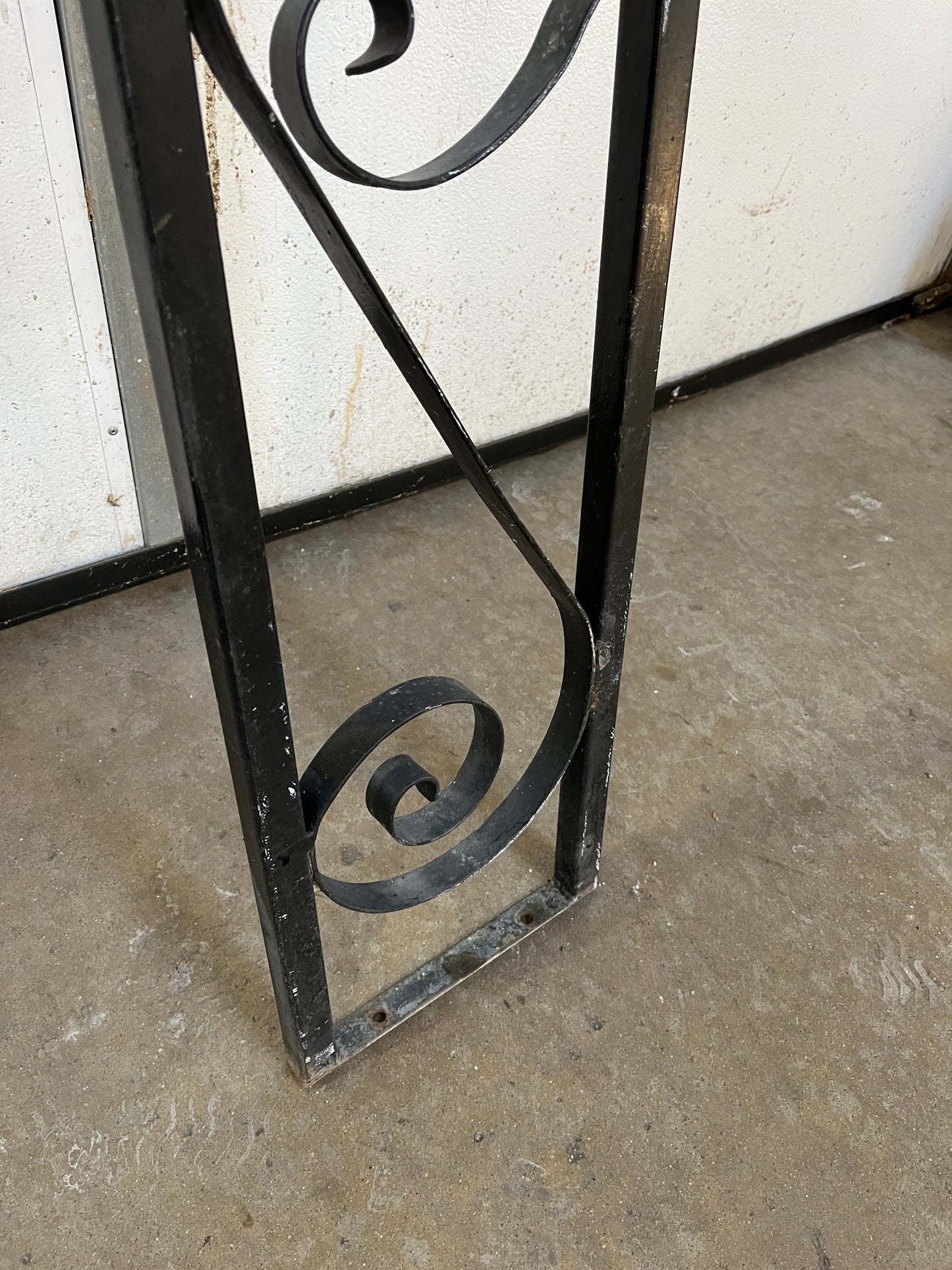 Decorative Wrought Iron Porch Post, 83 Inch [#126.03]