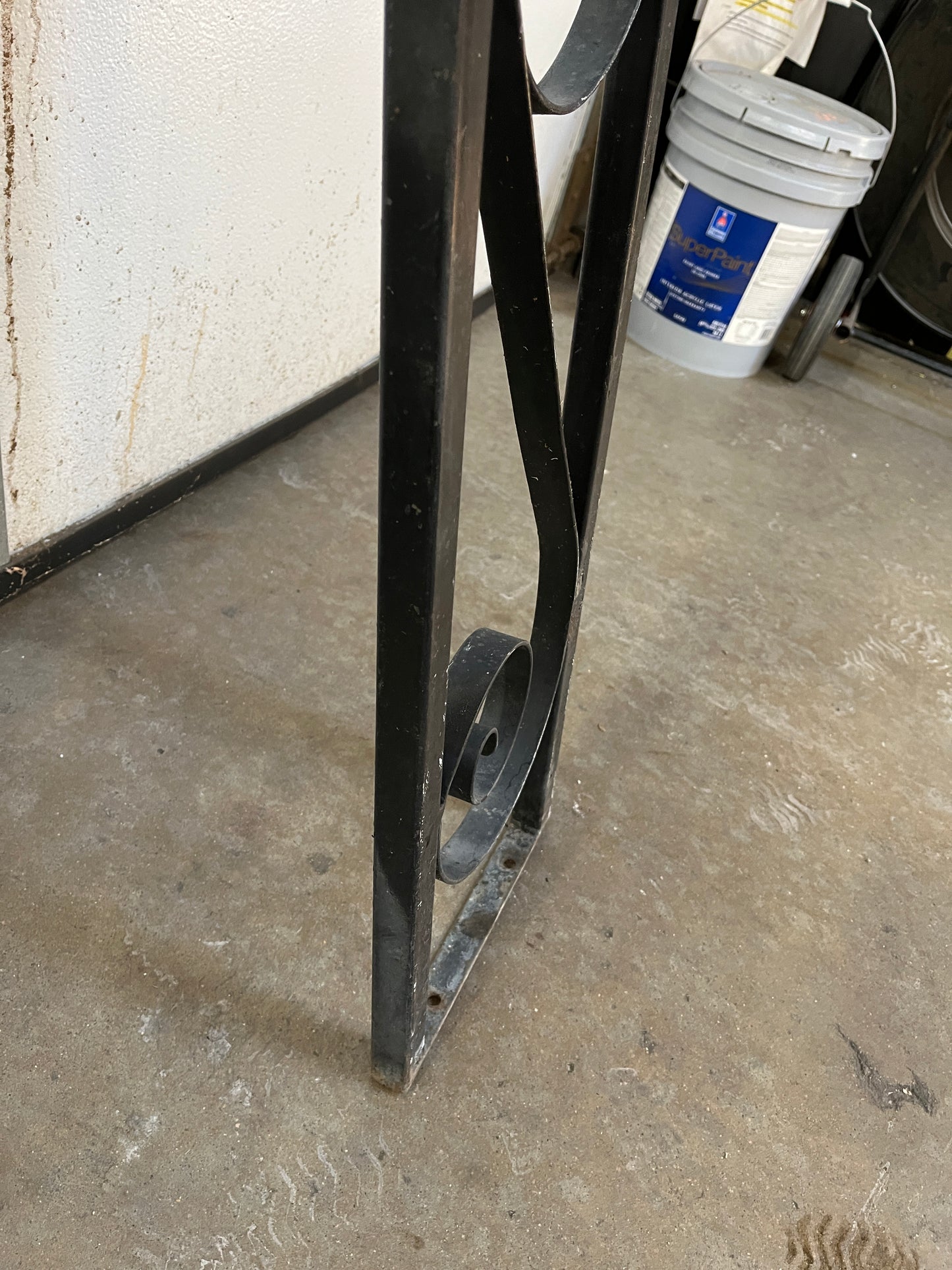Decorative Wrought Iron Porch Post, 83 Inch [#126.03]