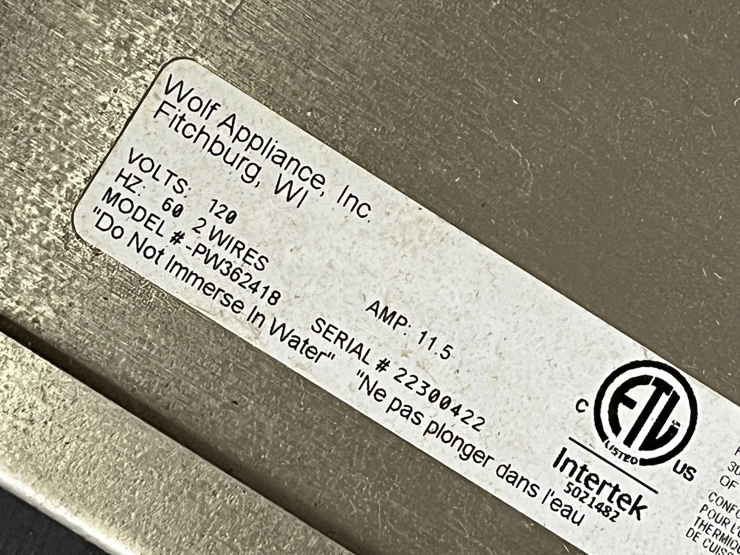 Wolf 36 in Wall Mount Range Hood For Parts Model PW362418 [#131.05]