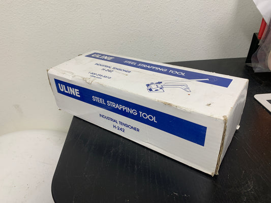 Uline H-242 Industrial Steel Strapping Tensioner [919.11]