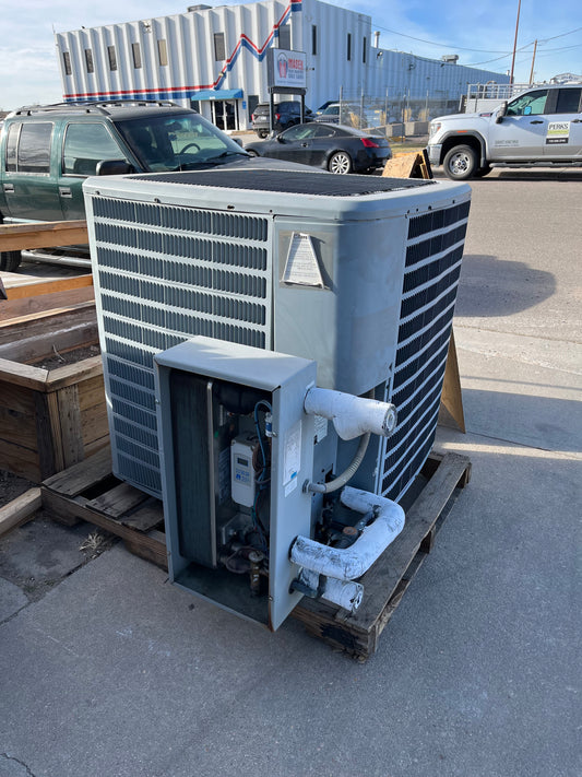 10 Ton Air Conditioner Condenser (Daikin DX11SA1203) [813.03]