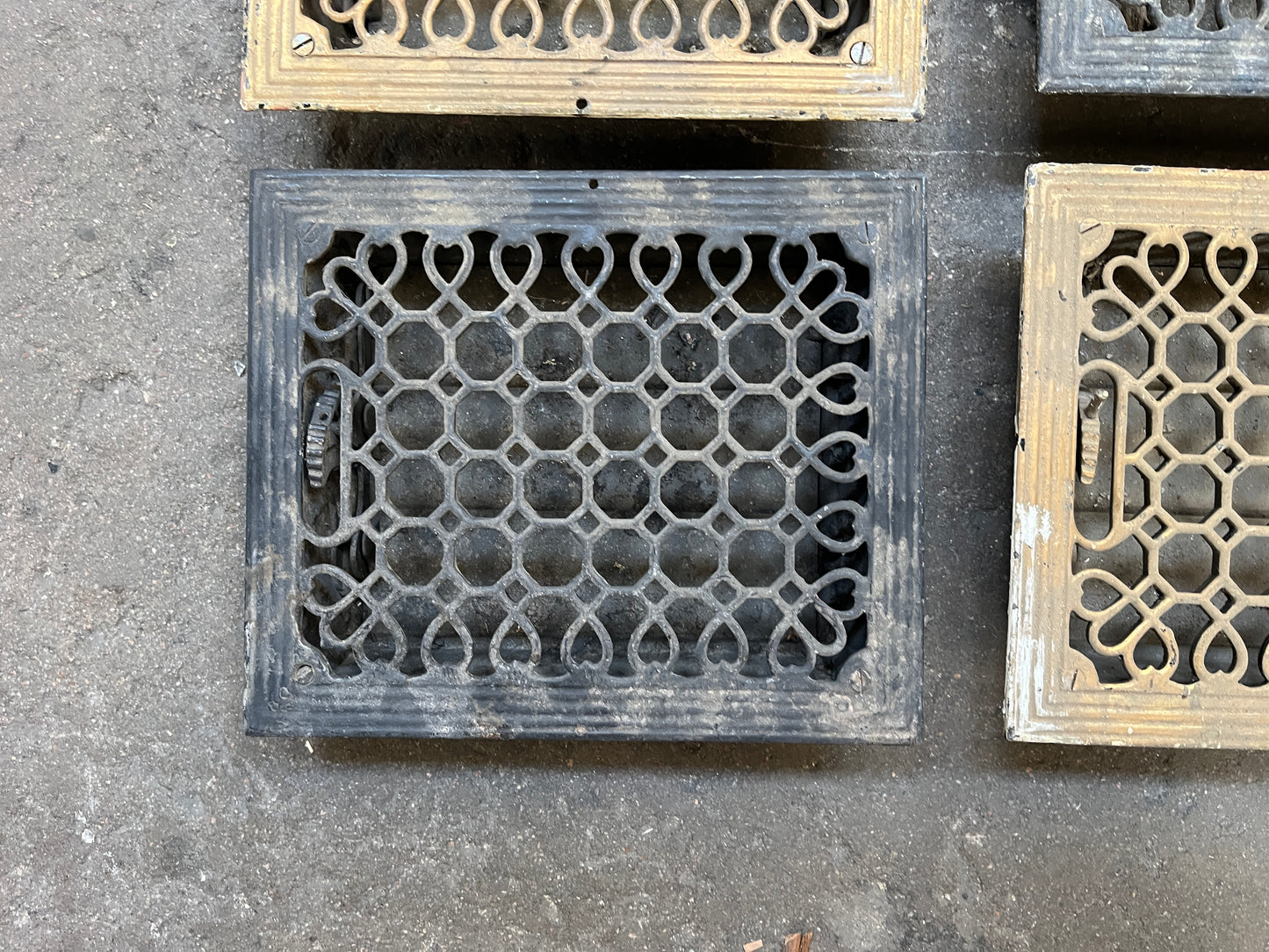 Cast Iron Floor Registers (2) – Geometric Pattern [#B427.10]