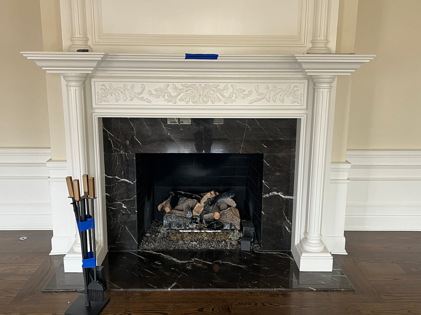 Ornate White Fireplace Mantel Surround [#E519.03]