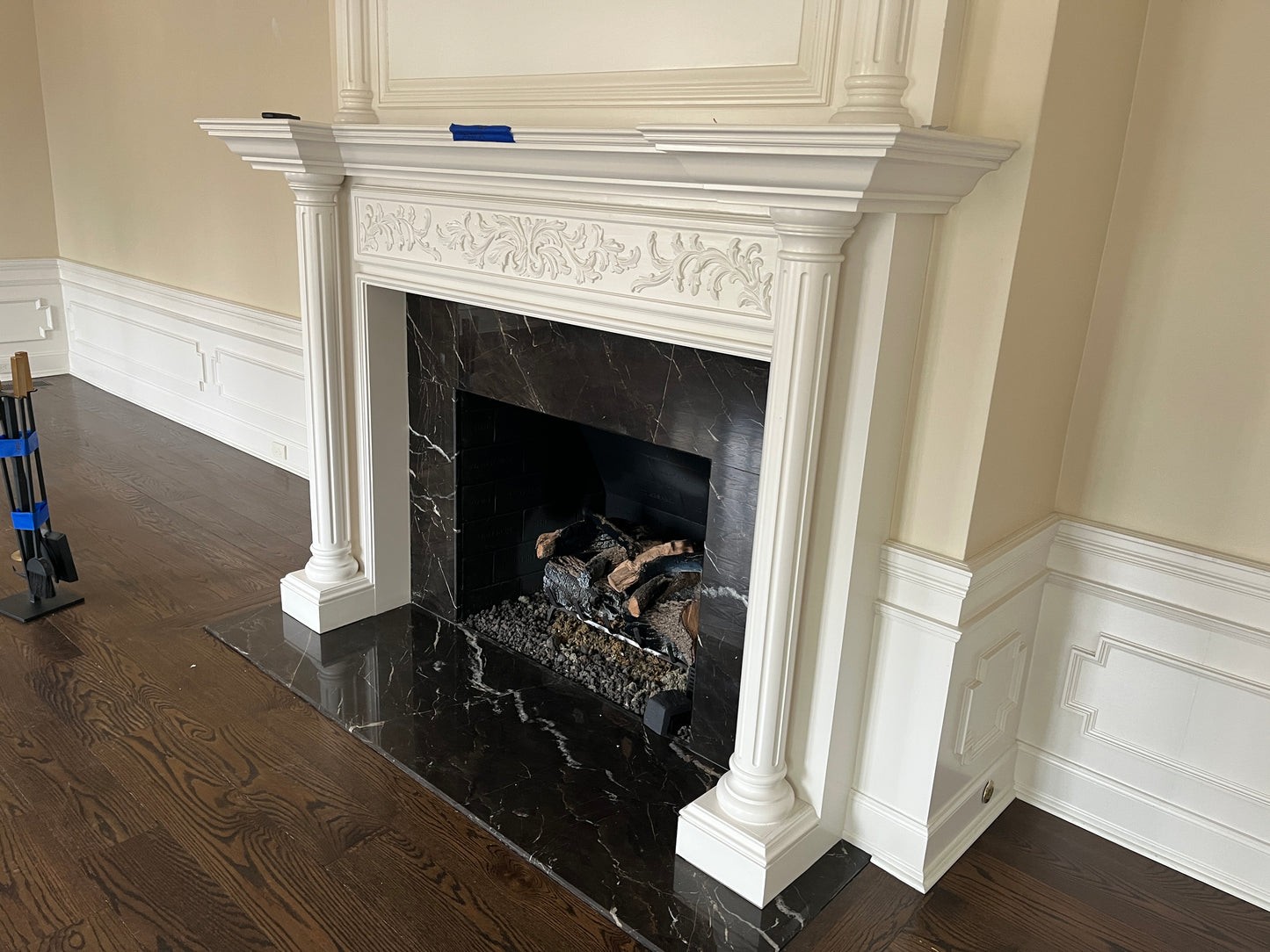 Ornate White Fireplace Mantel Surround [#E519.03]