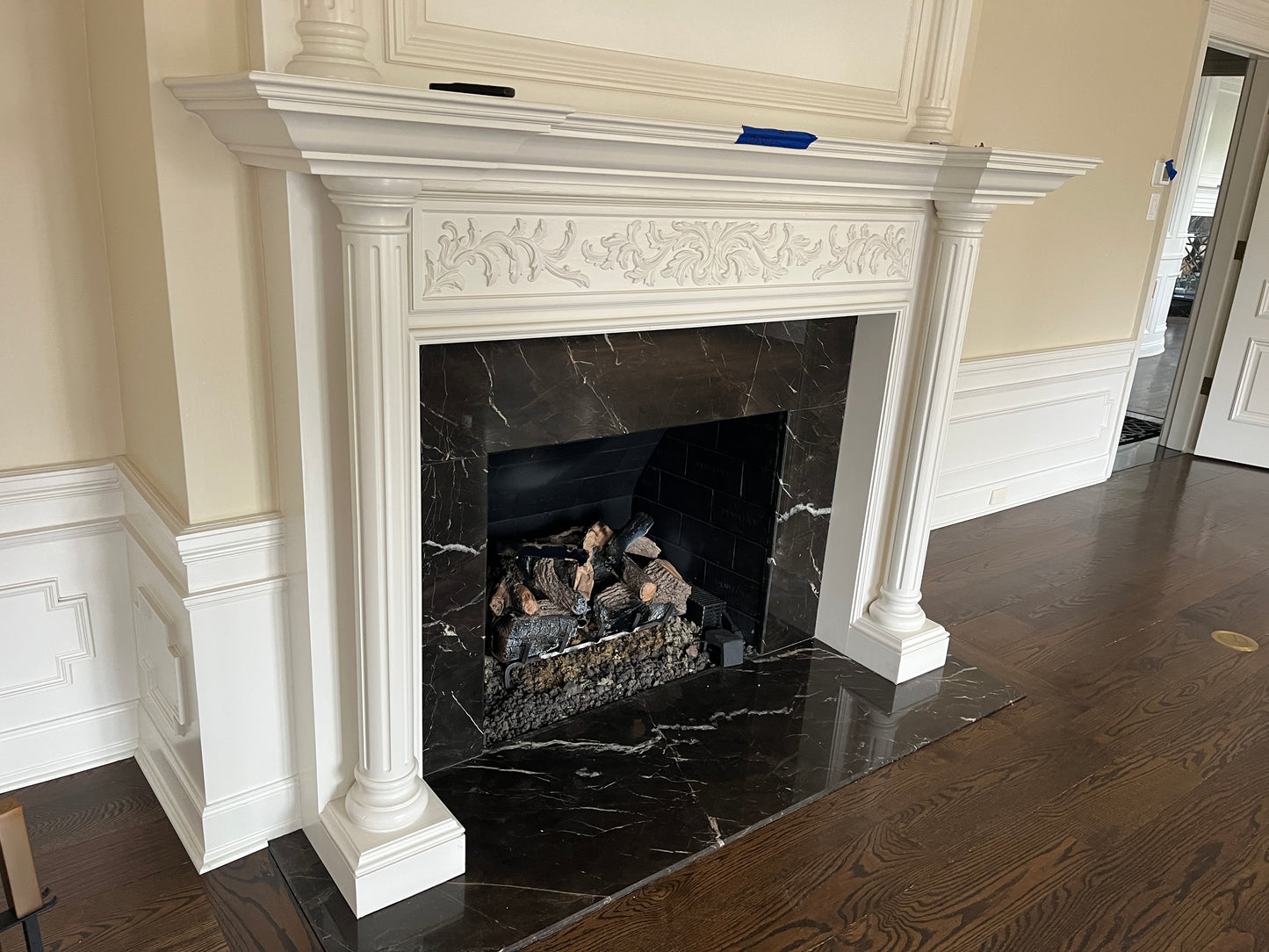Ornate White Fireplace Mantel Surround [#E519.03]