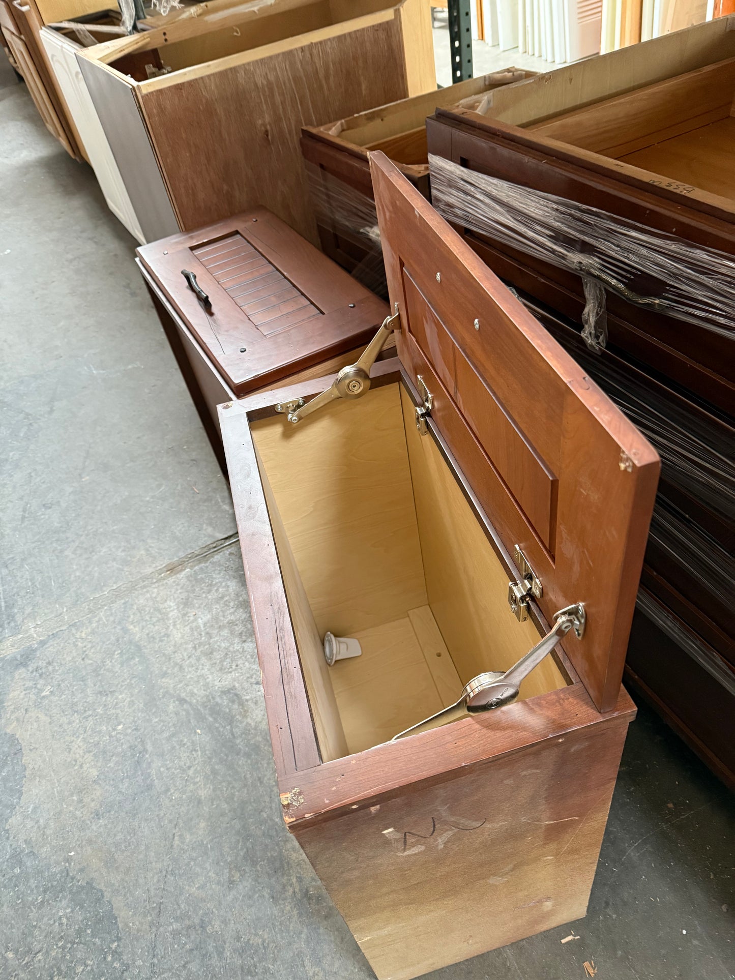 Custom Plywood Kitchen Cabinet Set with Decorative Hardware [#312.01]