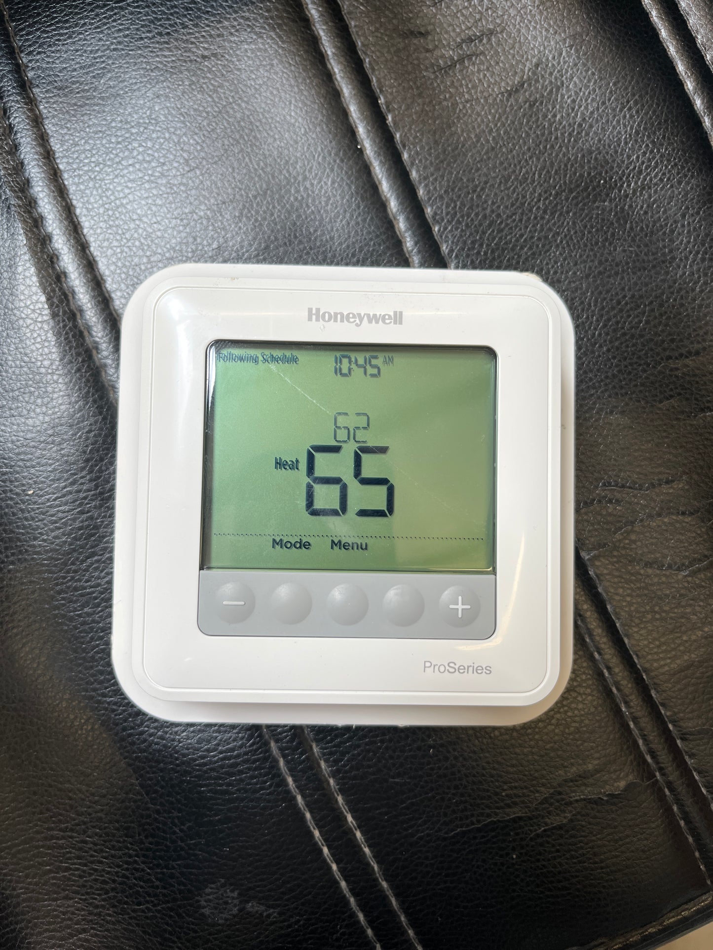 Honeywell ProSeries Programmable Thermostat, White [#SNCC.523.01]