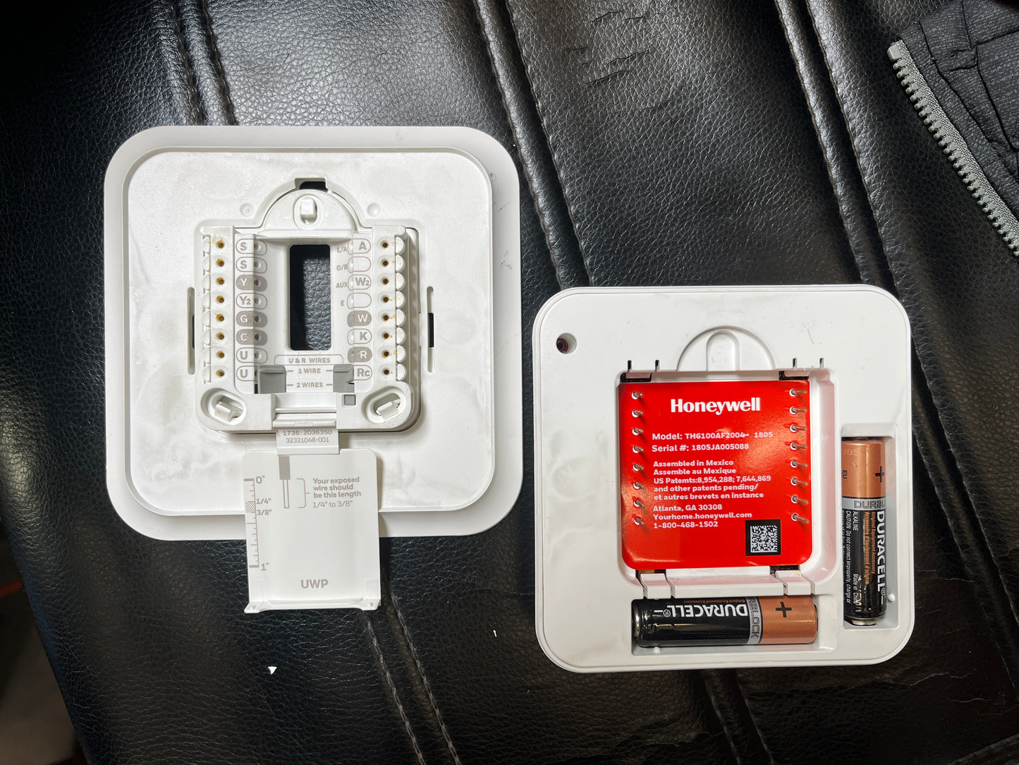 Honeywell ProSeries Programmable Thermostat, White [#SNCC.523.01]