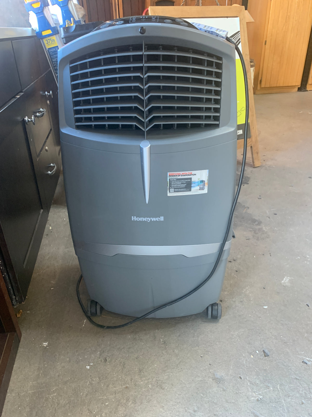 Honeywell CO30XE Evaporative Air Cooler, Indoor Outdoor  ID #D926.08
