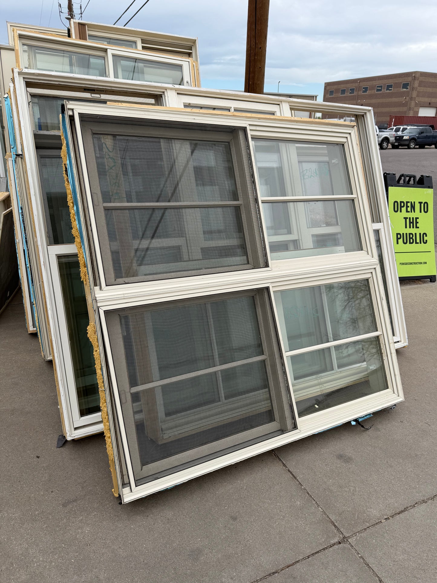 Vinyl Multi-Panel Window 58x58 w Screens [TNCC.407.01]