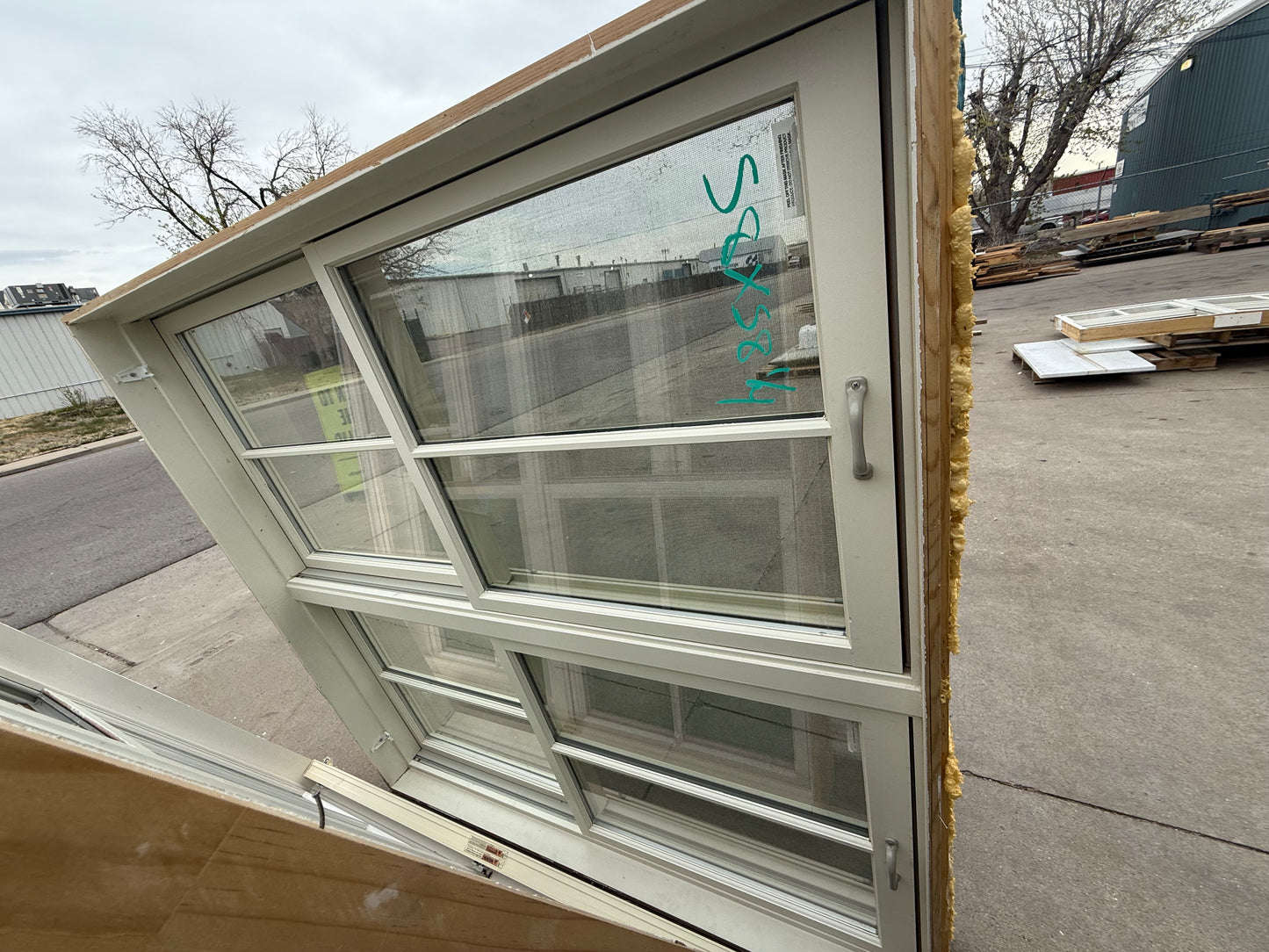 Vinyl Multi-Panel Window 58x58 w Screens [TNCC.407.01]