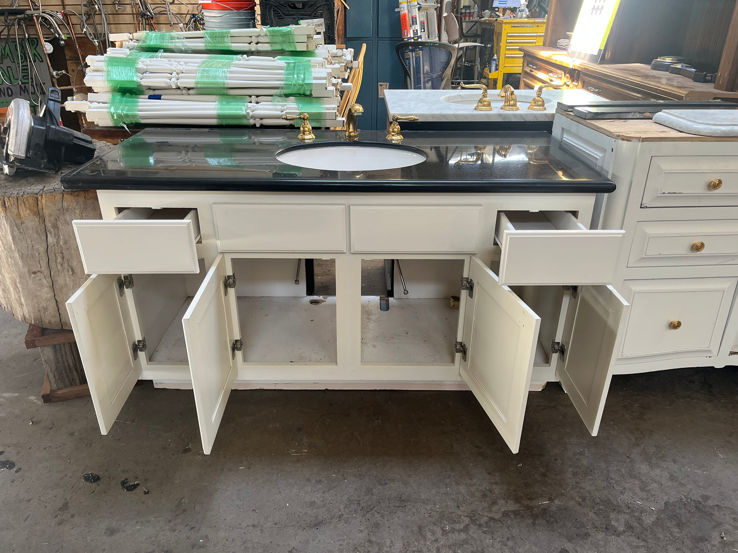58in Single Bathroom Vanity, White Painted Finish [#SNCC.609.03]