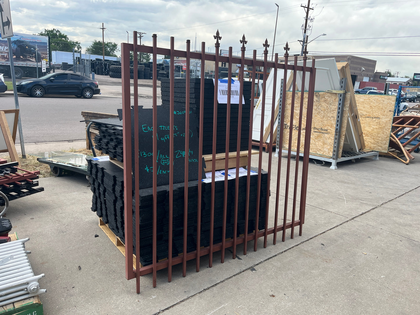 Steel Ornamental Fence Panels, Mixed Finish 6'-7'10" [#SNCC.609.04]