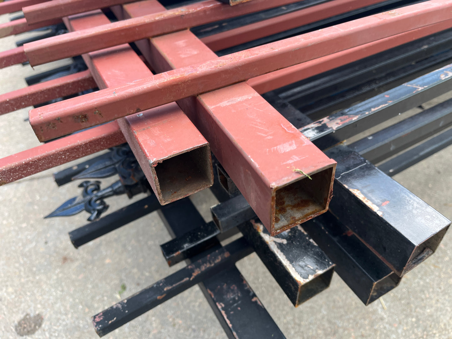 Steel Ornamental Fence Panels, Mixed Finish 6'-7'10" [#SNCC.609.04]