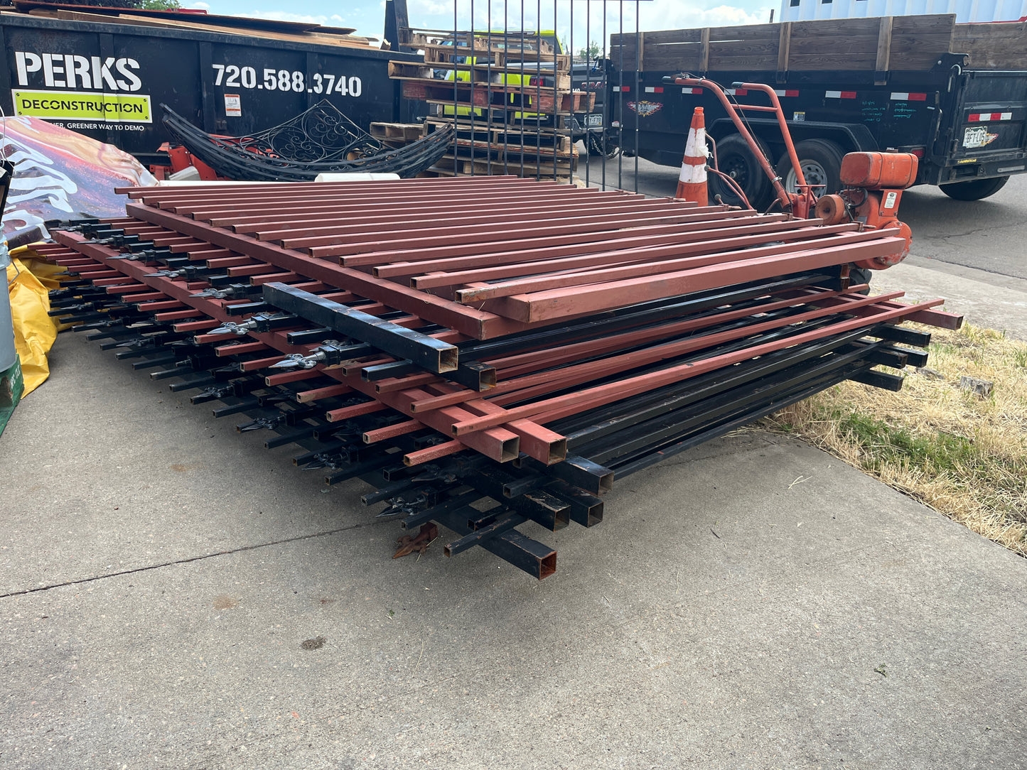 Steel Ornamental Fence Panels, Mixed Finish 6'-7'10" [#SNCC.609.04]