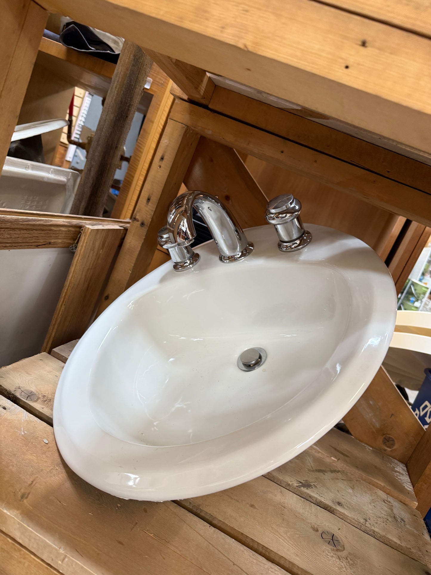 Oval Bathroom Sink w/ Faucet Set, White [#E414.08]