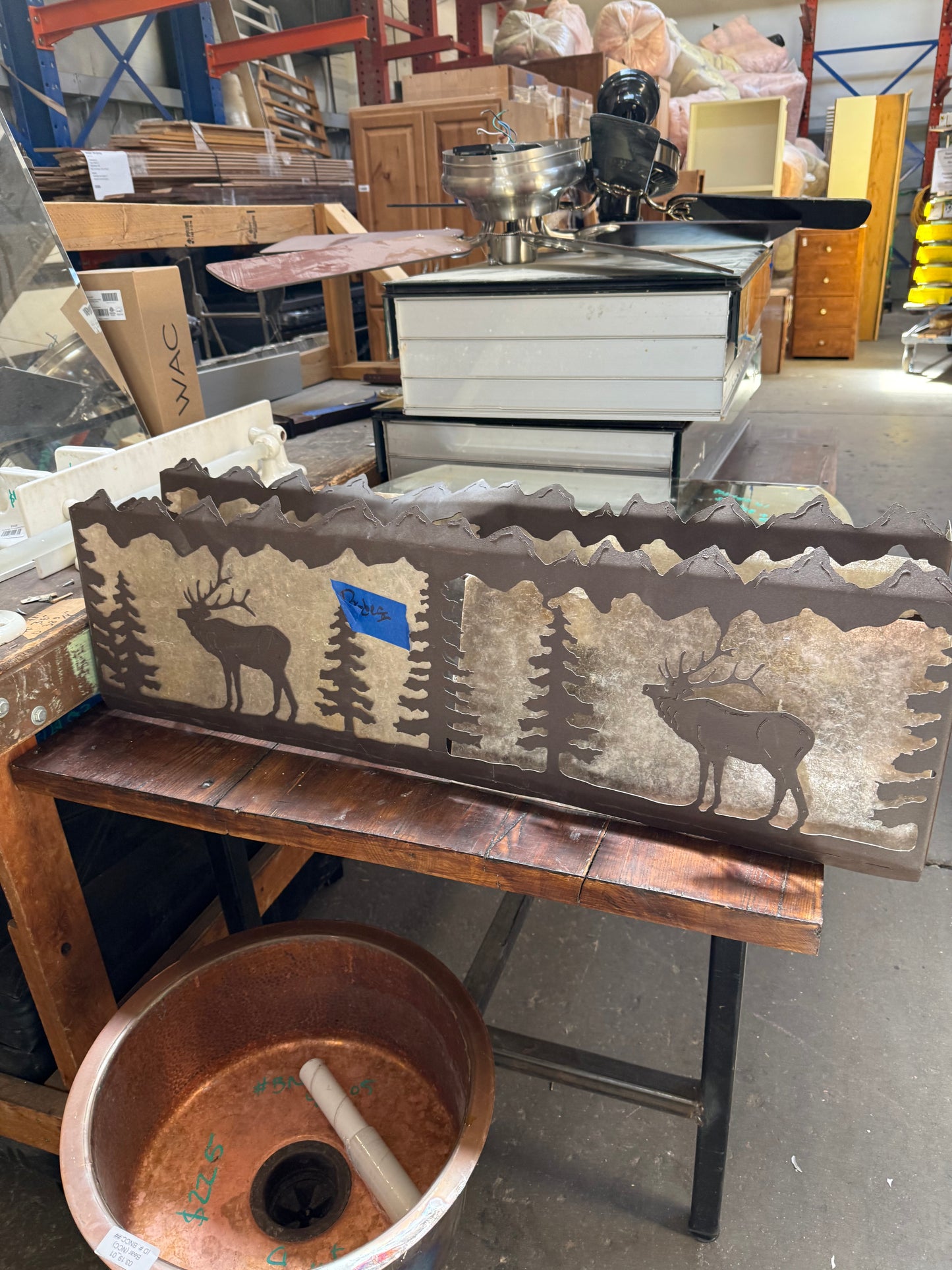 Mountain Ranch Rustic Vanity Light, Wildlife Scene [#E416.06]