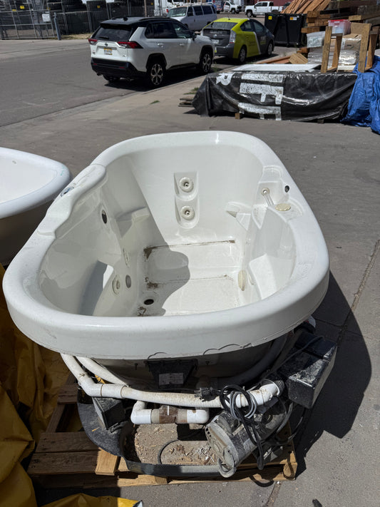 Aquatic Corner Whirlpool Tub w/ Pump &amp; Heater [#E416.13]