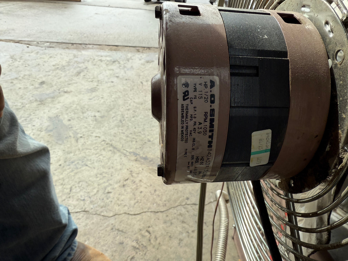 Gas Unit Heater (Ceiling Mount) [#E417.04]