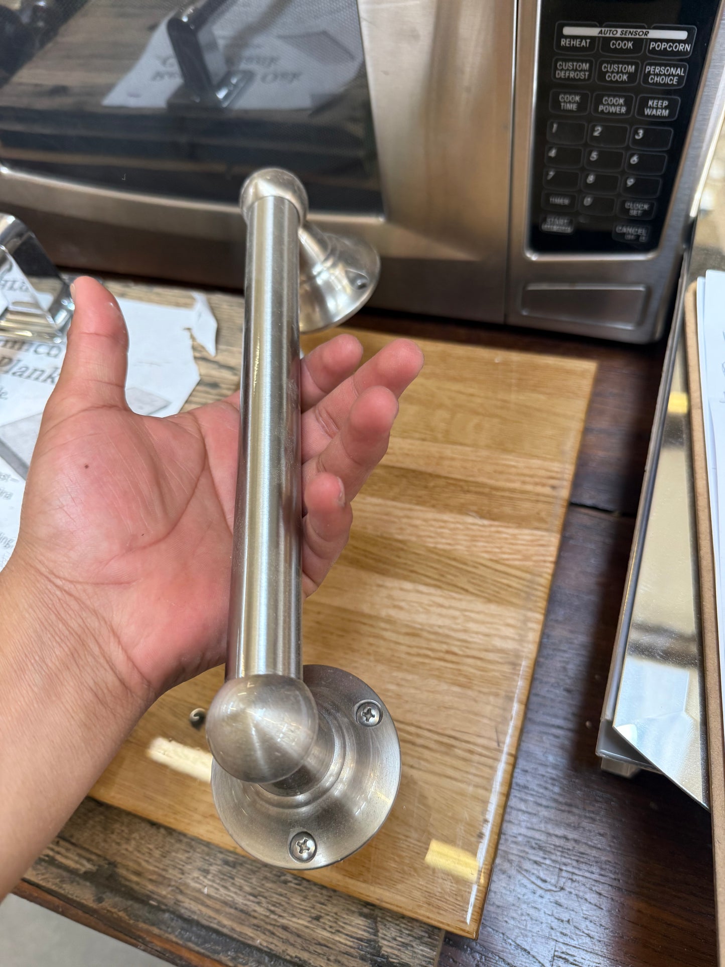 Grab Bar, Brushed Nickel [#E421.08]