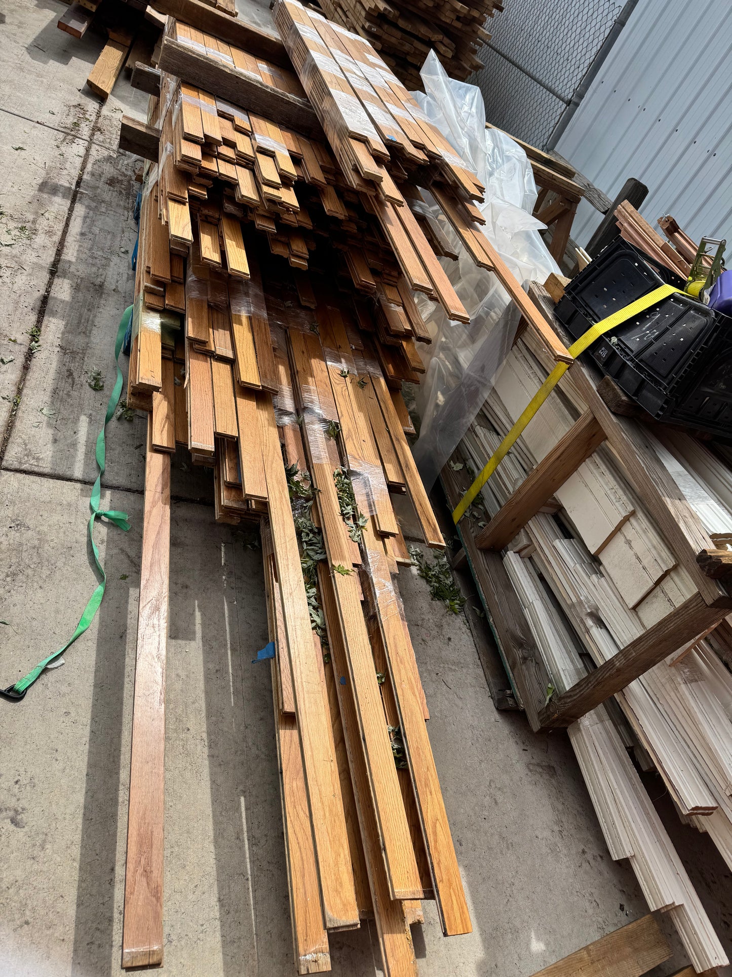 Oak Flooring, 525 sqft [#N603.01]