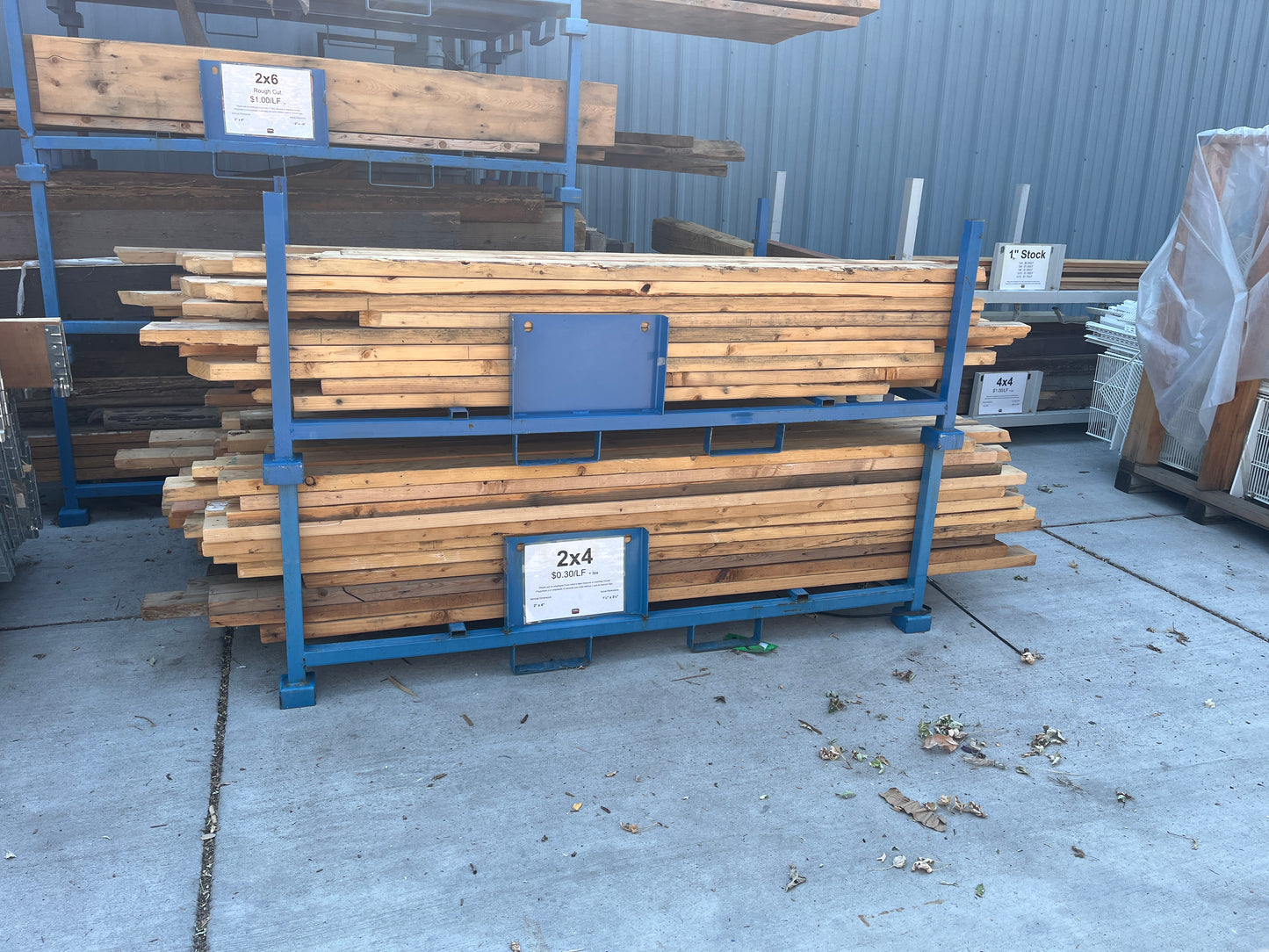 Short Reclaimed 2x4 Lumber, 7 ft and Under