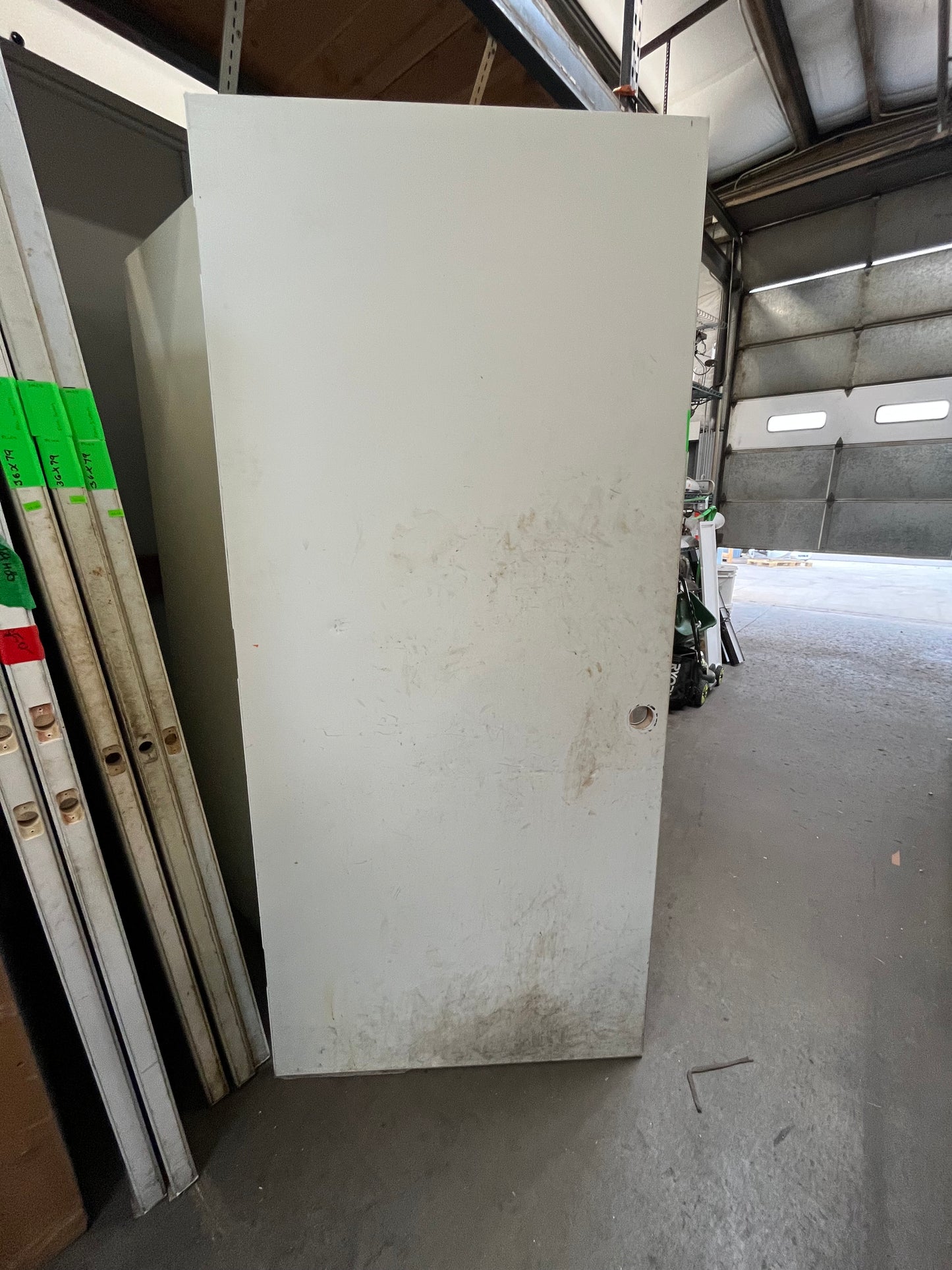36" x 79" White Metal Hollow Core Door – Flush, Full Swing [#DM23]