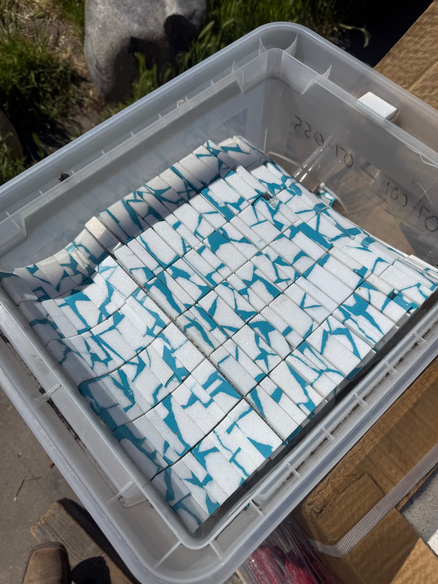 Mixed Tile Pallet Lot (Mosaic + Field Tile) [#E502.03]