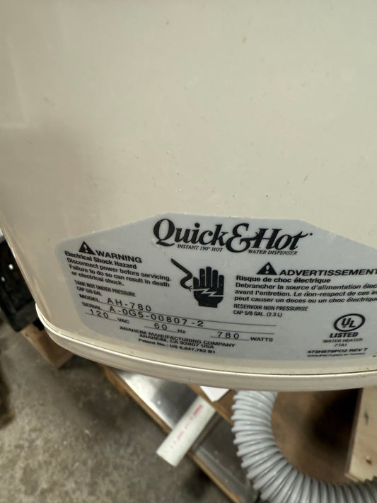 Quick &amp; Hot Instant Hot Water Tank AH-780 [#E506.07]