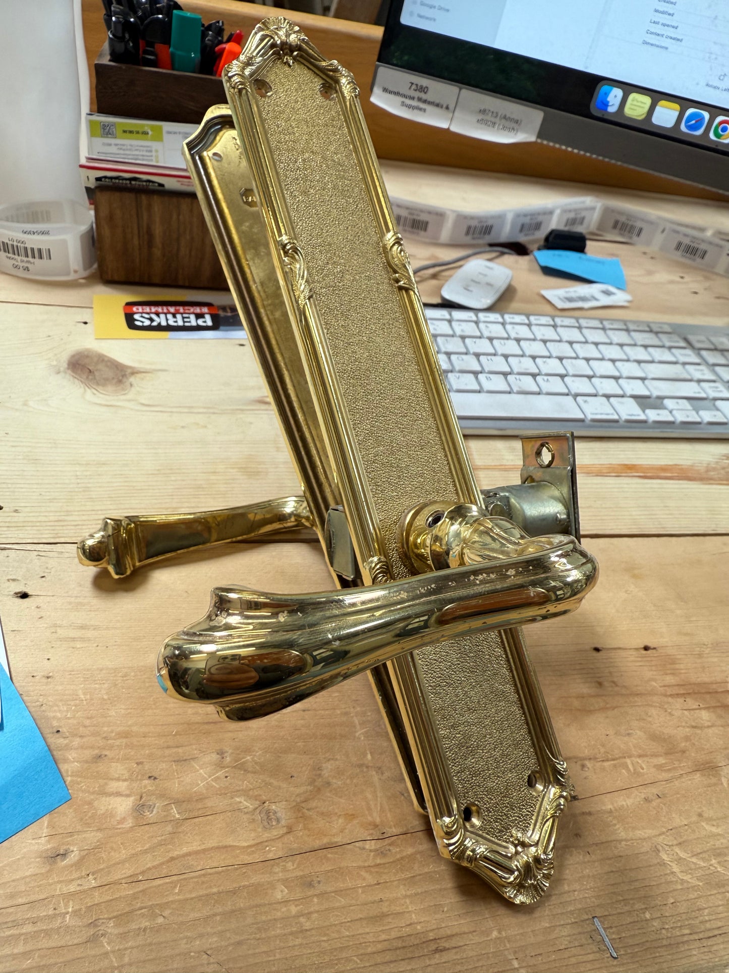 Baldwin Estate Passage Lever Set, Polished Brass [#E519.01]