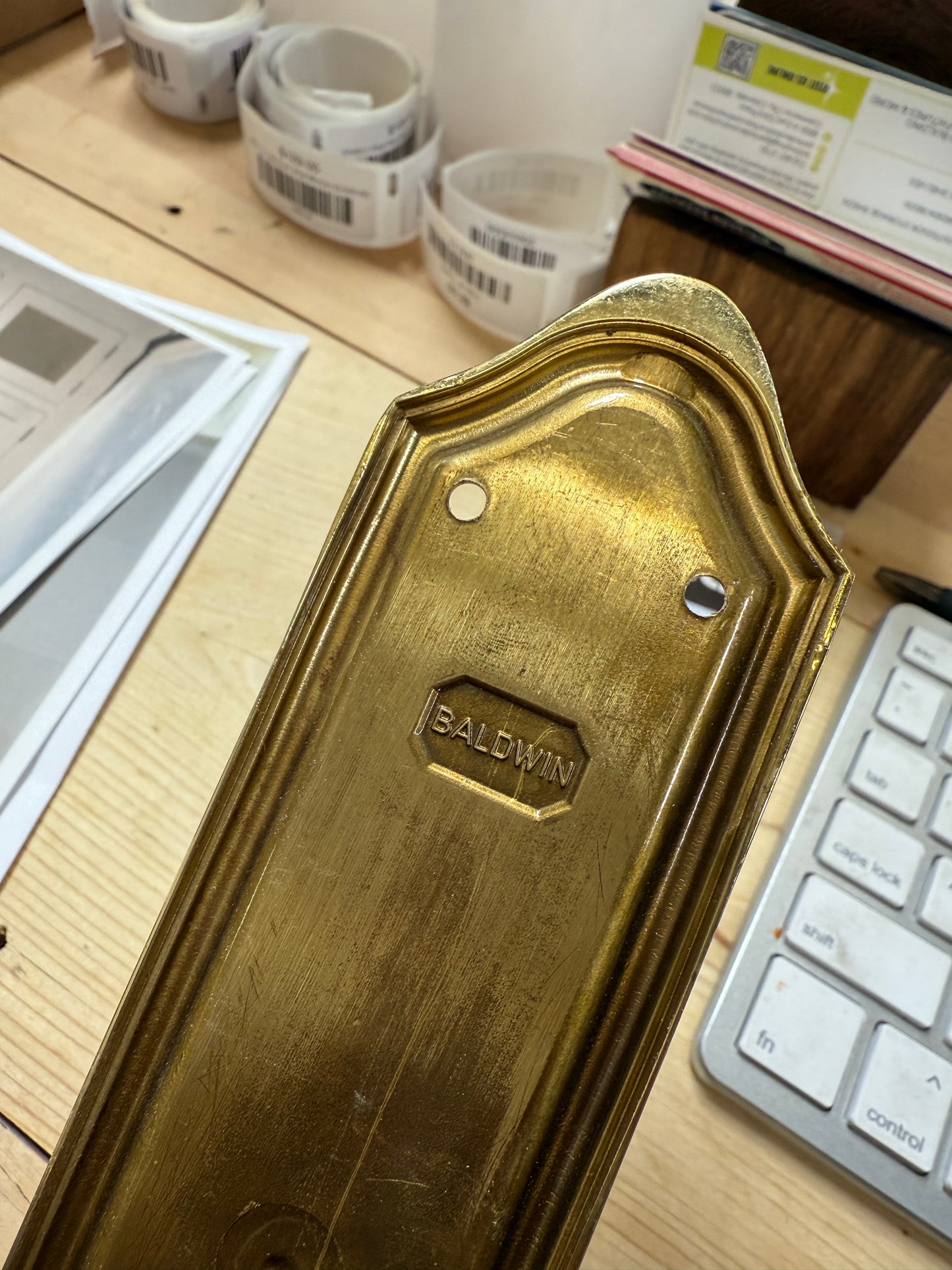 Baldwin Estate Passage Lever Set, Polished Brass [#E519.01]