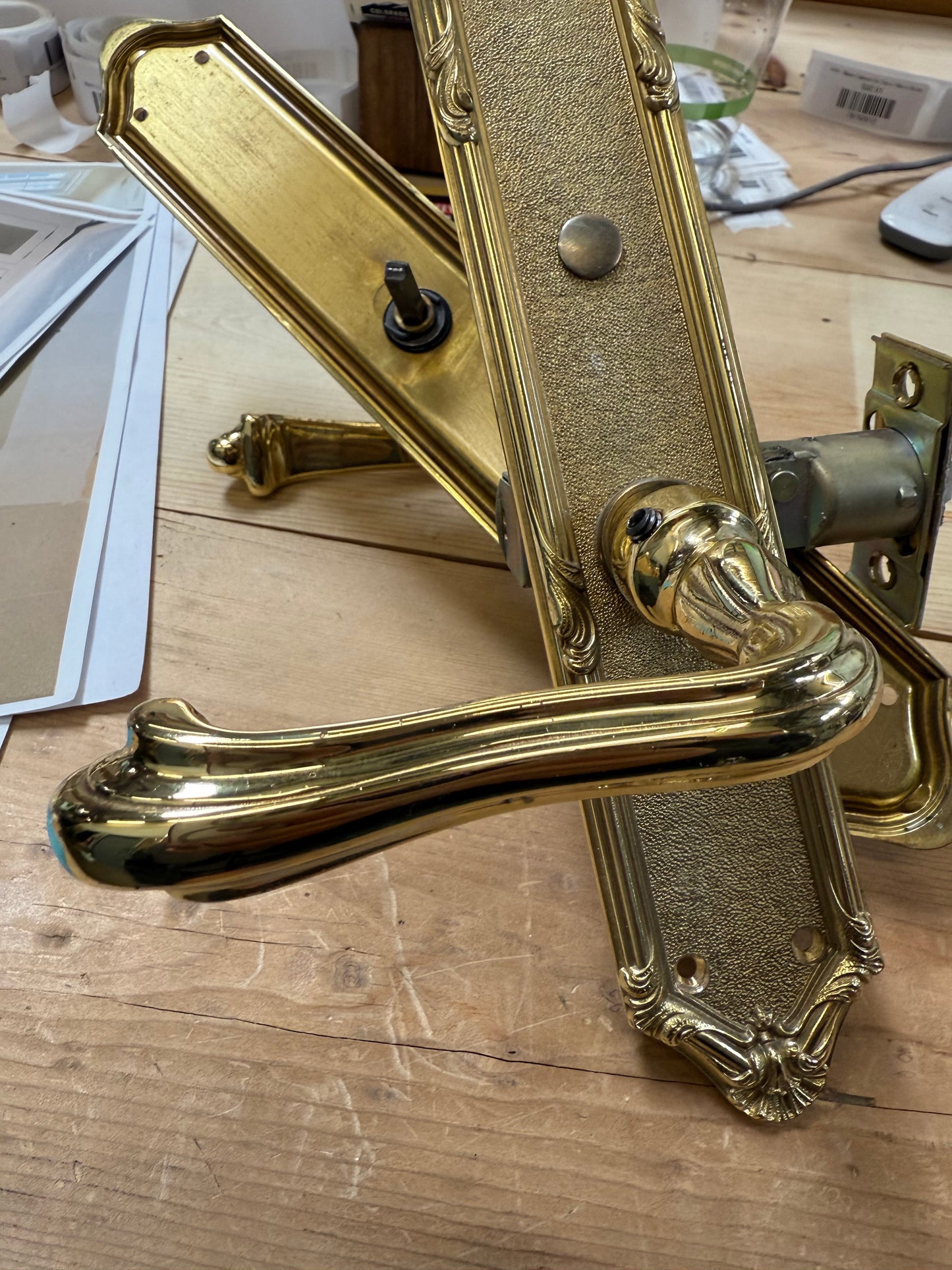 Baldwin Estate Privacy Lever Set, Polished Brass [#E519.02]